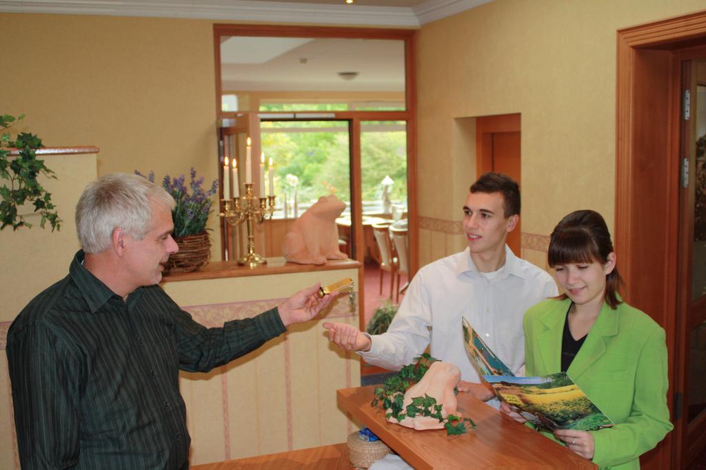 Hotel Scholz ฮิตซาคเคอร์ ภายนอก รูปภาพ